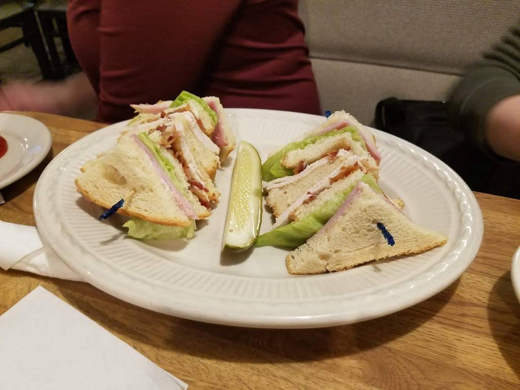 Mr Nicks | restaurant | 1926 West Rd, Trenton, MI 48183, USA | 7346710990 OR +1 734-671-0990