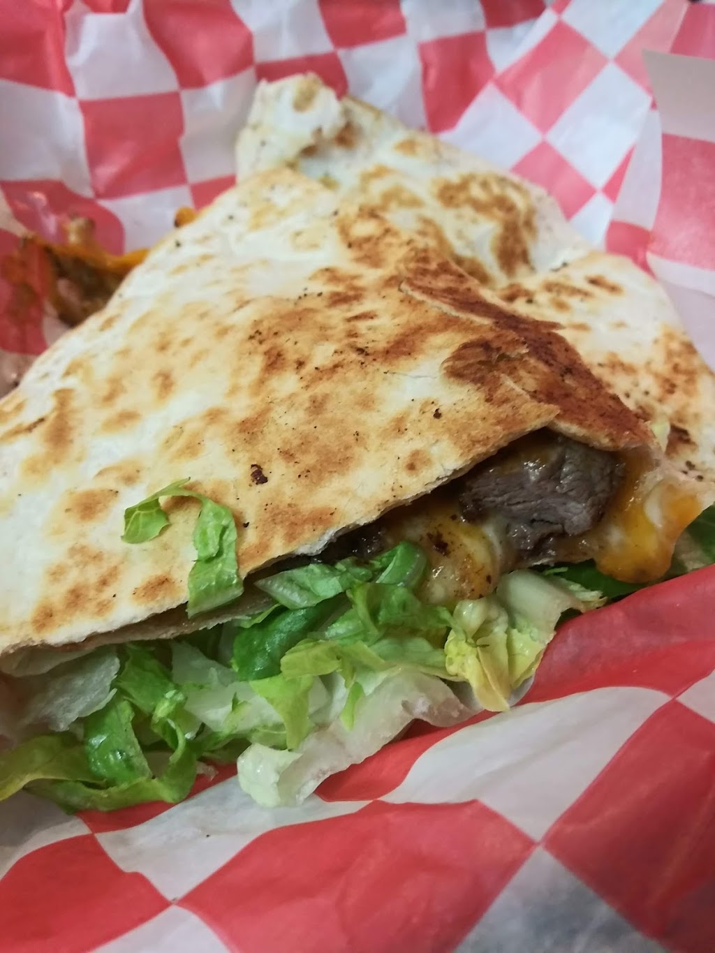 Johnnys Craft Kitchen and Spirits | restaurant | 36221 E Lake Rd S, Palm Harbor, FL 34685, USA | 7277544764 OR +1 727-754-4764