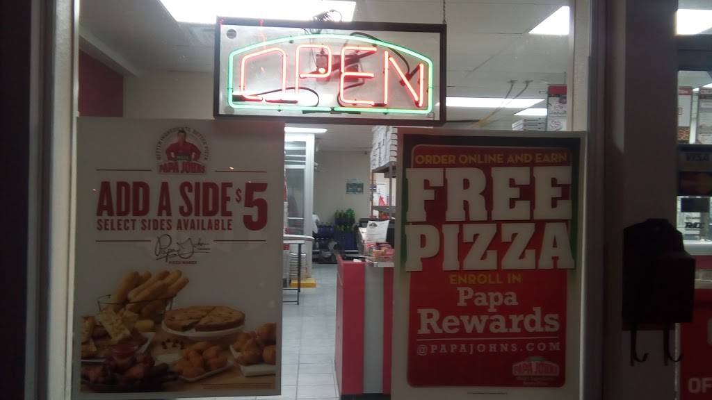 Papa Johns Pizza | restaurant | 225 E Congress Ave, Rantoul, IL 61866, USA | 2178939922 OR +1 217-893-9922