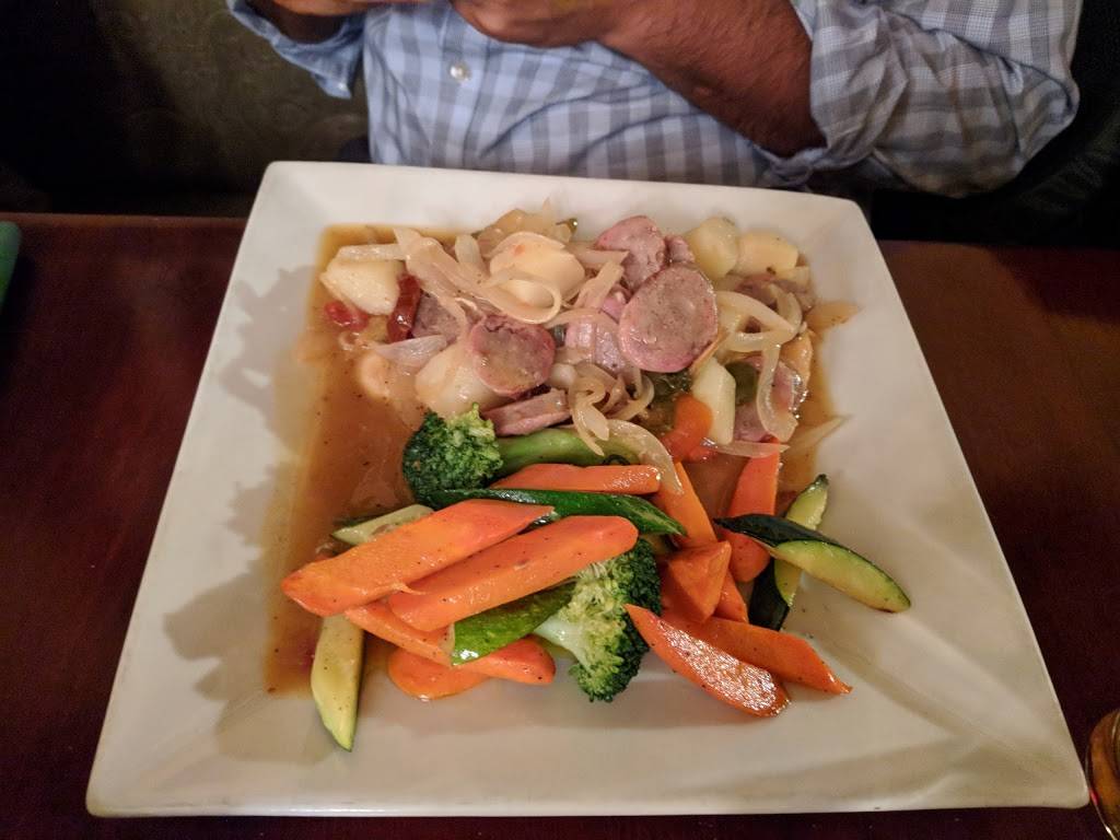 Brooks 1890 | restaurant | 2428 Jackson Ave, Long Island City, NY 11101, USA | 7189371890 OR +1 718-937-1890