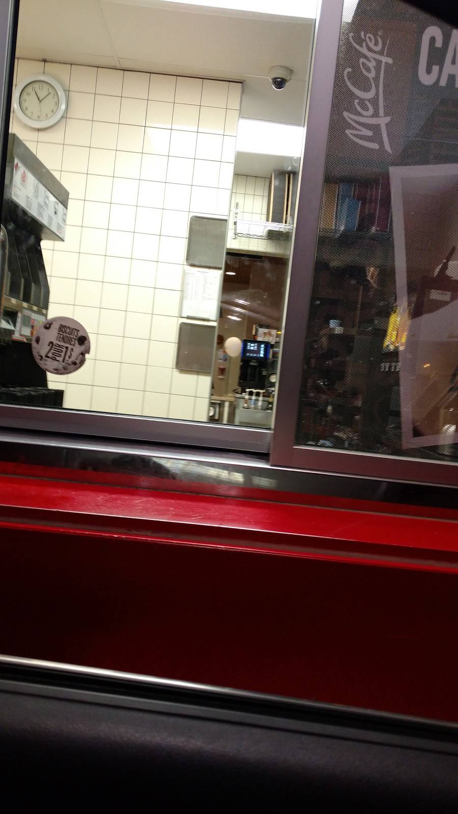 McDonalds | cafe | 674 Boulevard Saint-Jean-Baptiste, Mercier, QC J6R 2A3, Canada | 4506926219 OR +1 450-692-6219