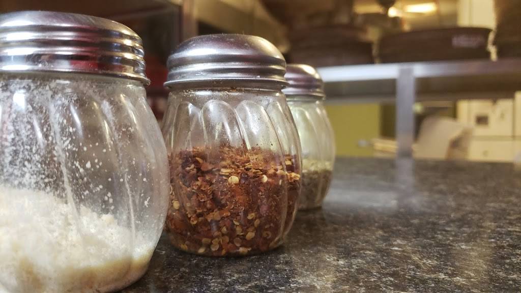 Buddys Pizza | restaurant | 5405 W 79th St, Burbank, IL 60459, USA | 7086362999 OR +1 708-636-2999