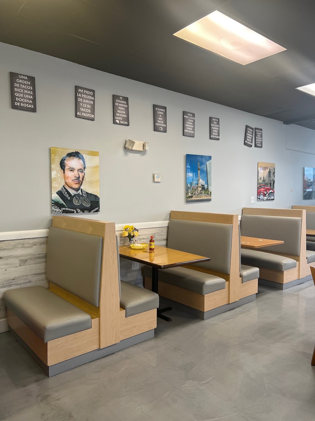 Con Sabor... | restaurant | 306 NE 8th St, Homestead, FL 33030, USA | 3052457517 OR +1 305-245-7517