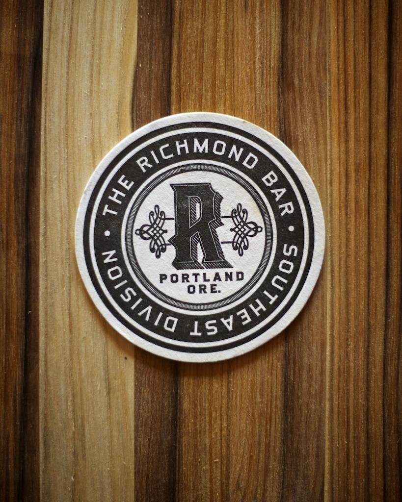 The Richmond Bar | restaurant | 3203 SE Division St, Portland, OR 97202, USA | 5032083075 OR +1 503-208-3075