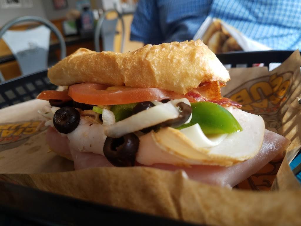 Larrys Giant Subs | meal takeaway | 5733 Roosevelt Blvd, Jacksonville, FL 32244, USA | 9044469500 OR +1 904-446-9500