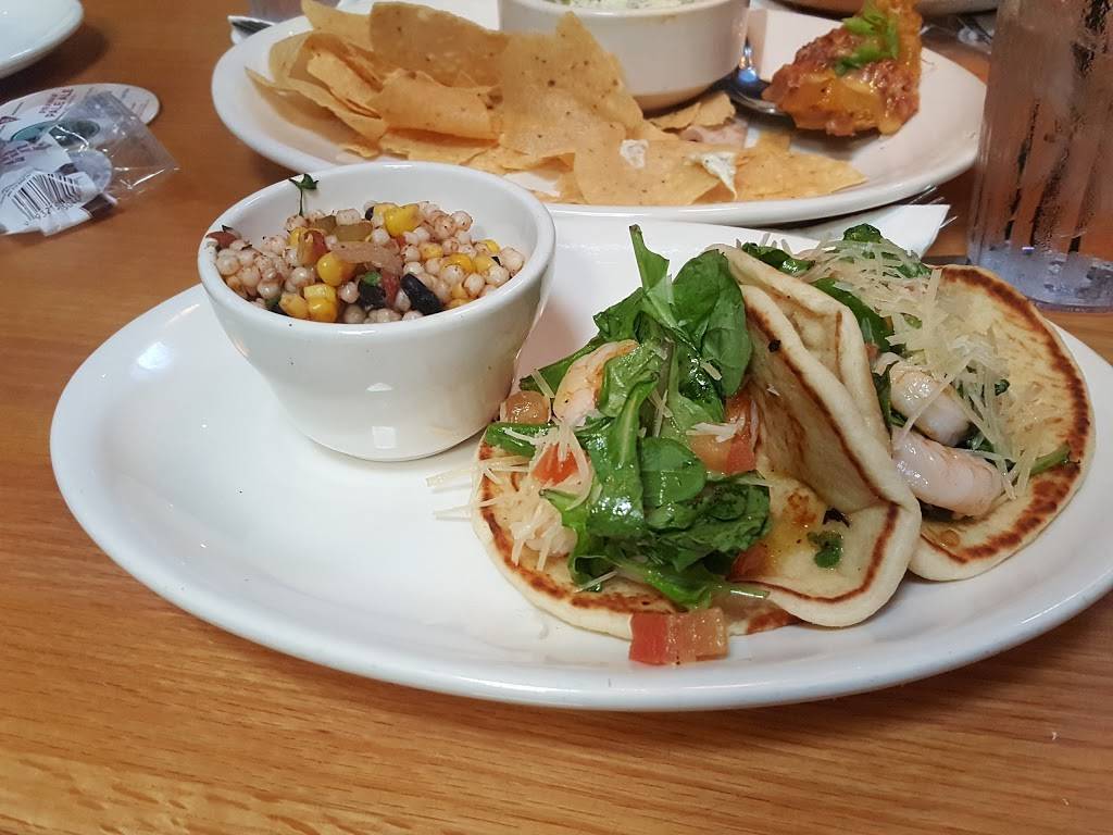 BJs Restaurant & Brewhouse | restaurant | 106 Main St, Newport Beach, CA 92661, USA | 9496757560 OR +1 949-675-7560