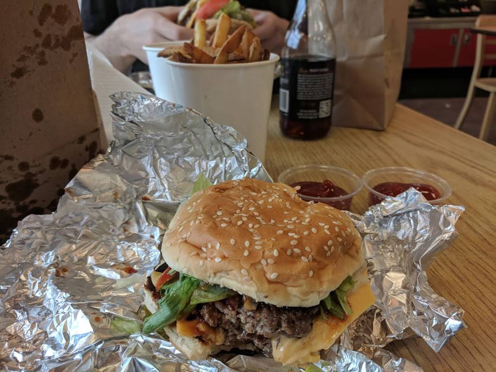 Five Guys | meal takeaway | 85 Faunce Corner Mall Rd, North Dartmouth, MA 02747, USA | 5088585030 OR +1 508-858-5030