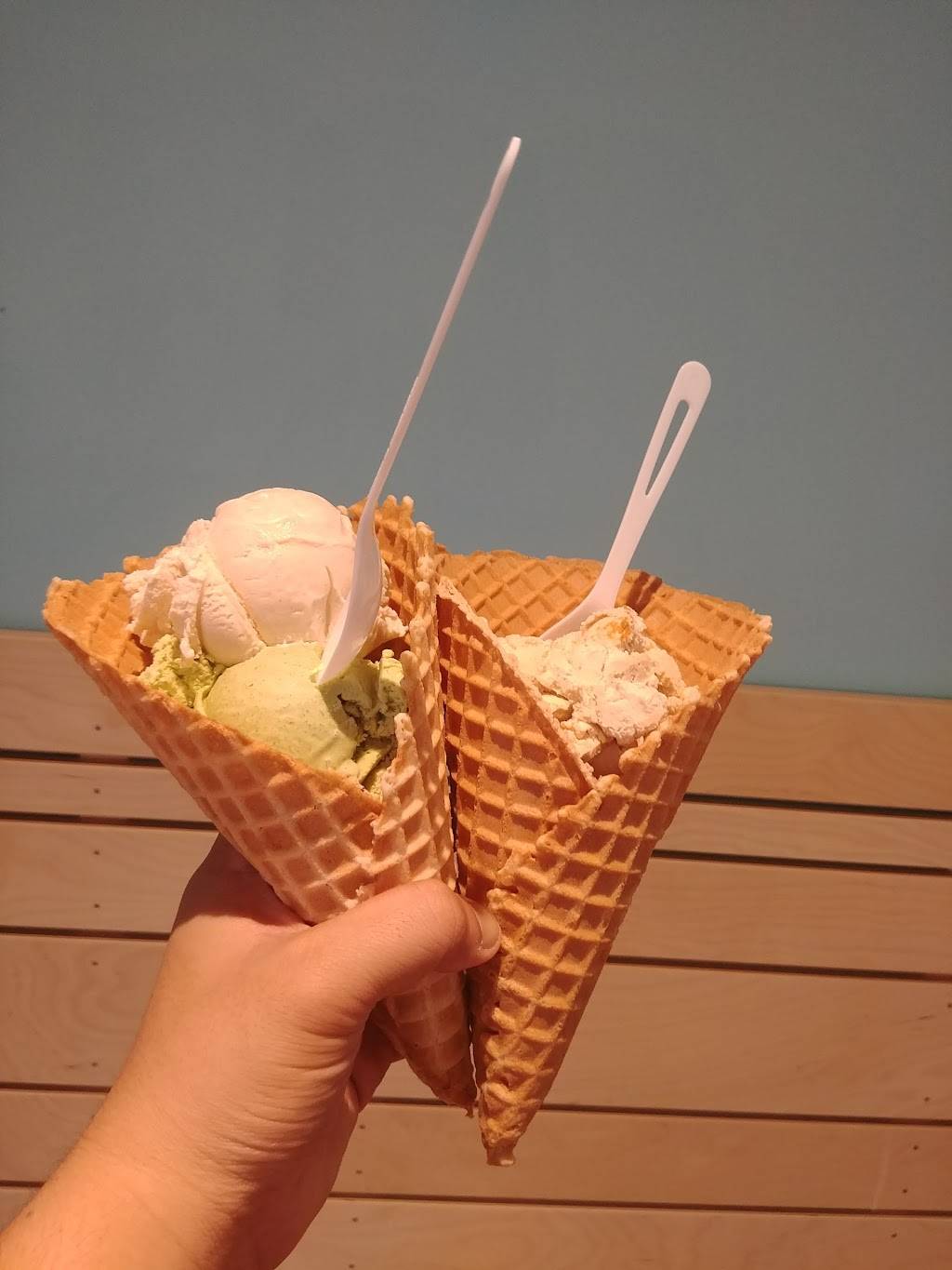 Sweet Cow | restaurant | Stanley Market, 2501 N, Dallas St Suite 146, Aurora, CO 80010, USA | 3034841573 OR +1 303-484-1573