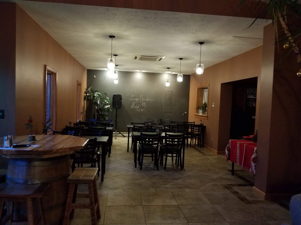 Woodland Cellars | restaurant | 212 N Main St, Hubbard, OH 44425, USA | 3305369988 OR +1 330-536-9988