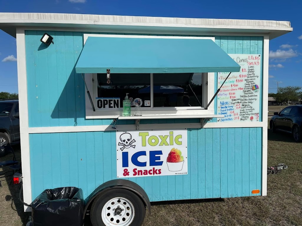 TOXIC ICE AND SNACKS | restaurant | 1168 Helm St, Sinton, TX 78387, USA | 3614433002 OR +1 361-443-3002