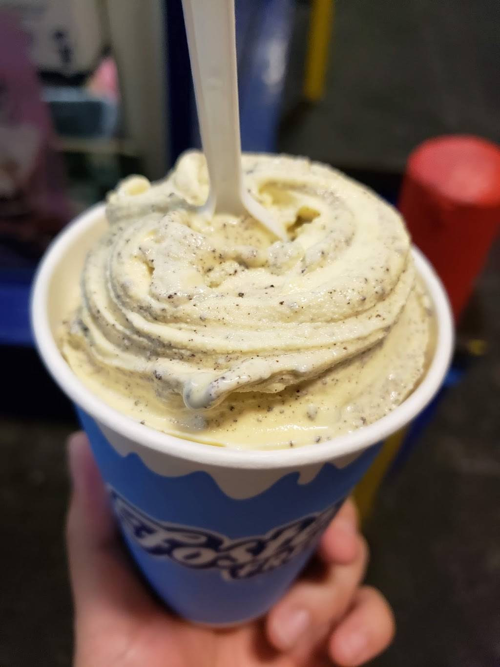 Fosters Freeze | restaurant | 1624 Cravens Ave, Torrance, CA 90501, USA | 3103281375 OR +1 310-328-1375