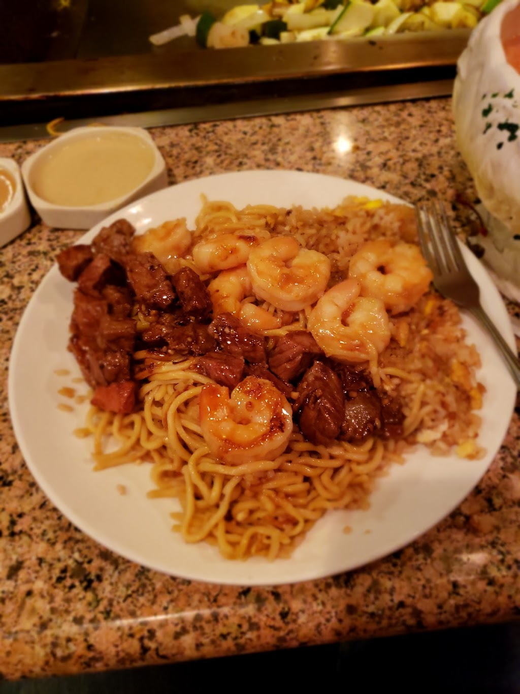 Shogun 22 | restaurant | 166 US-22, Green Brook Township, NJ 08812, USA | 7329683330 OR +1 732-968-3330