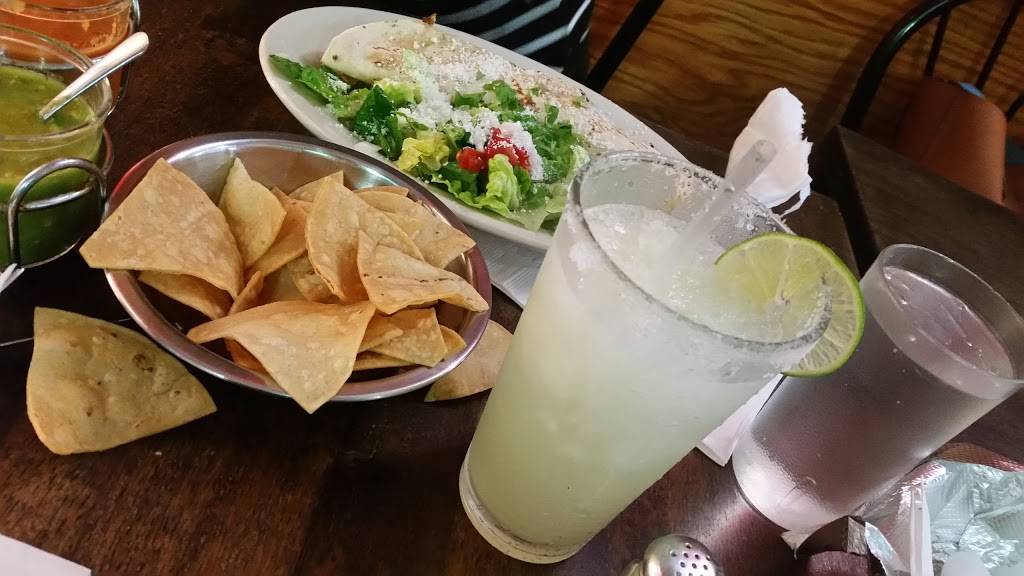 Taqueria Y Fonda | meal delivery | 968 Amsterdam Ave, New York, NY 10025, USA | 2125310383 OR +1 212-531-0383