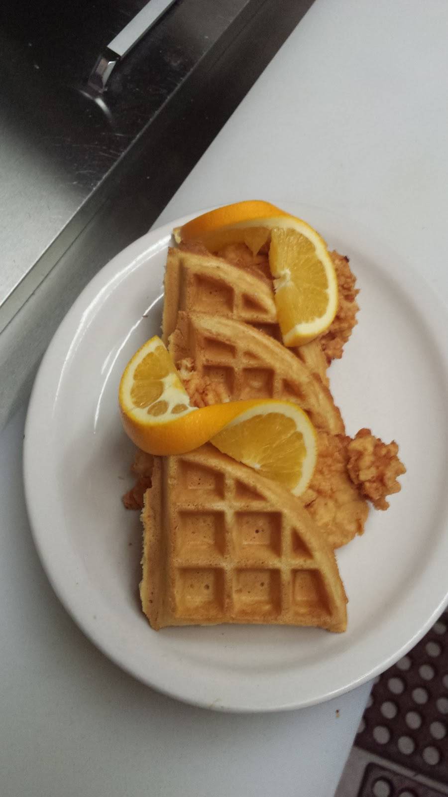 Fox Lake Family Restaurant | restaurant | 56 US-12, Fox Lake, IL 60020, USA | 8475876005 OR +1 847-587-6005