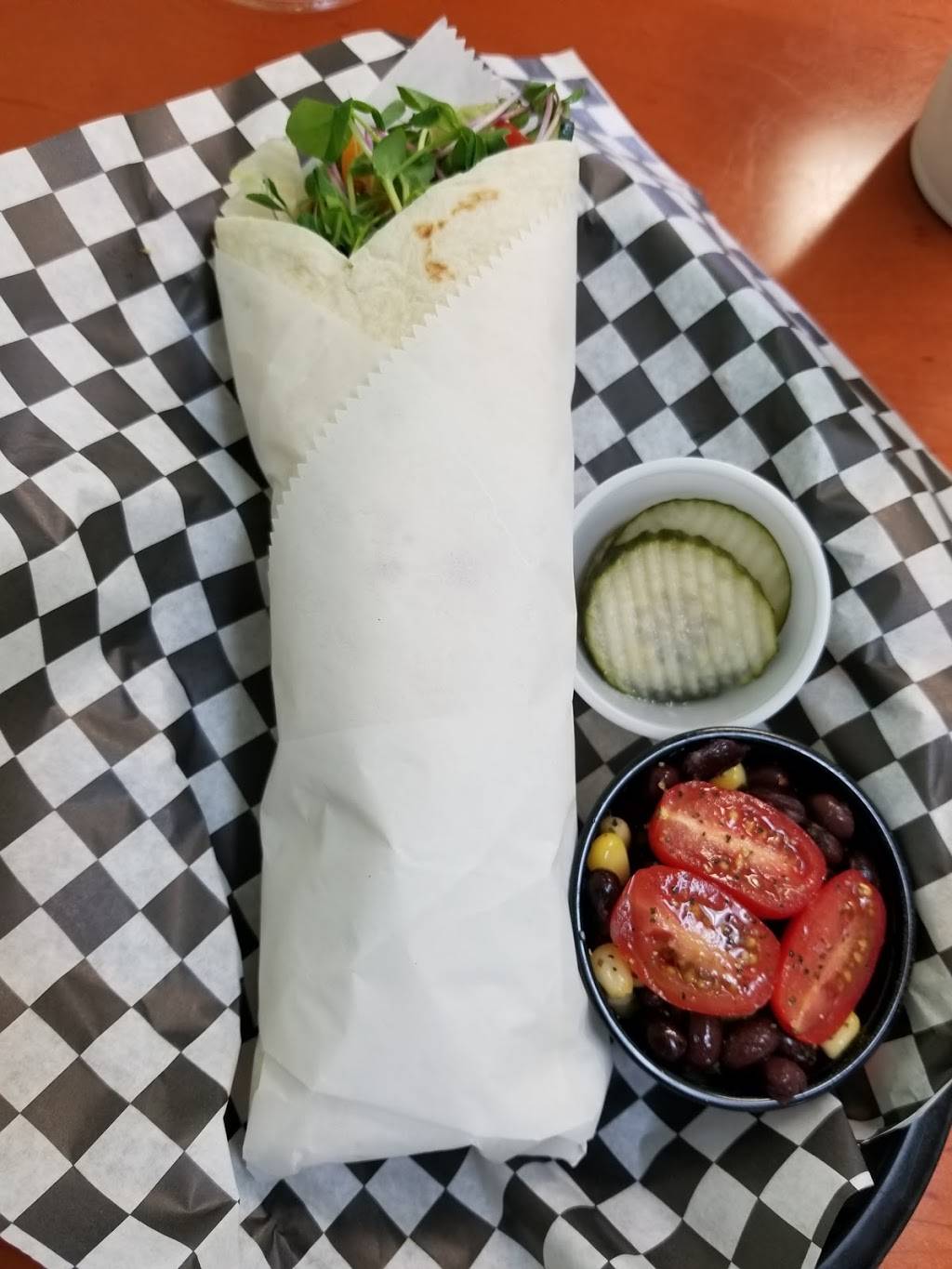 Angry Tomato Subs Salads & Gyros | cafe | 3512 Del Prado Blvd S, Cape Coral, FL 33904, USA | 2392058094 OR +1 239-205-8094