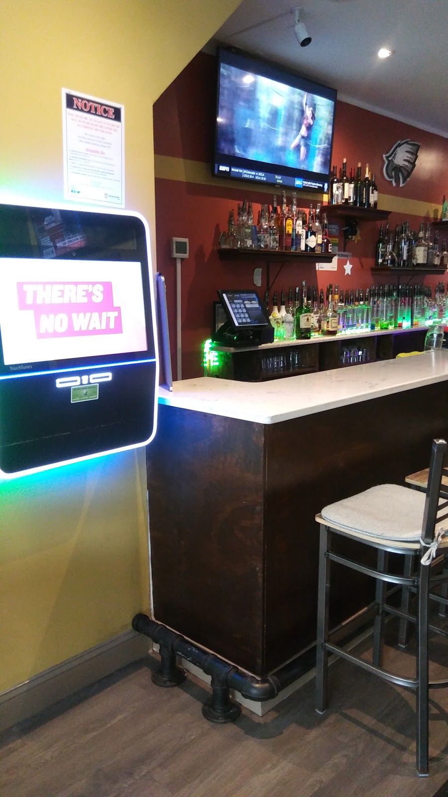 Medmer Bar and Restaurant | restaurant | 4704 Baltimore Ave, Philadelphia, PA 19143, USA | 2159215456 OR +1 215-921-5456