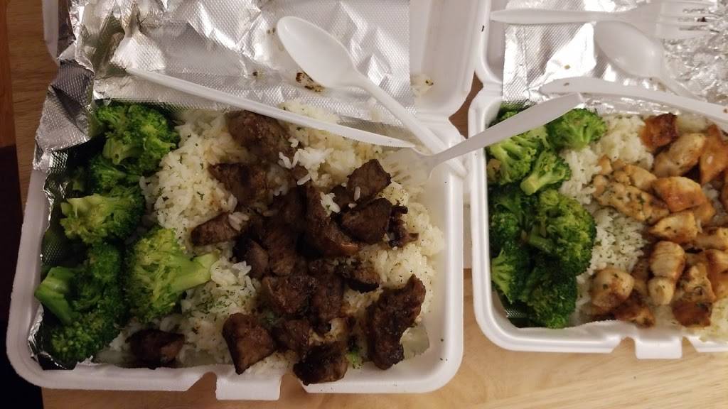 Yoshi Hibachi Grille East | restaurant | 19304 Kelly Rd, Harper Woods, MI 48225, USA | 3139248973 OR +1 313-924-8973