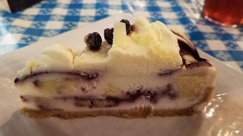 Big Blue Smokehouse | restaurant | 123 Corporate Dr Suite 101, Hazard, KY 41701, USA | 6064871200 OR +1 606-487-1200