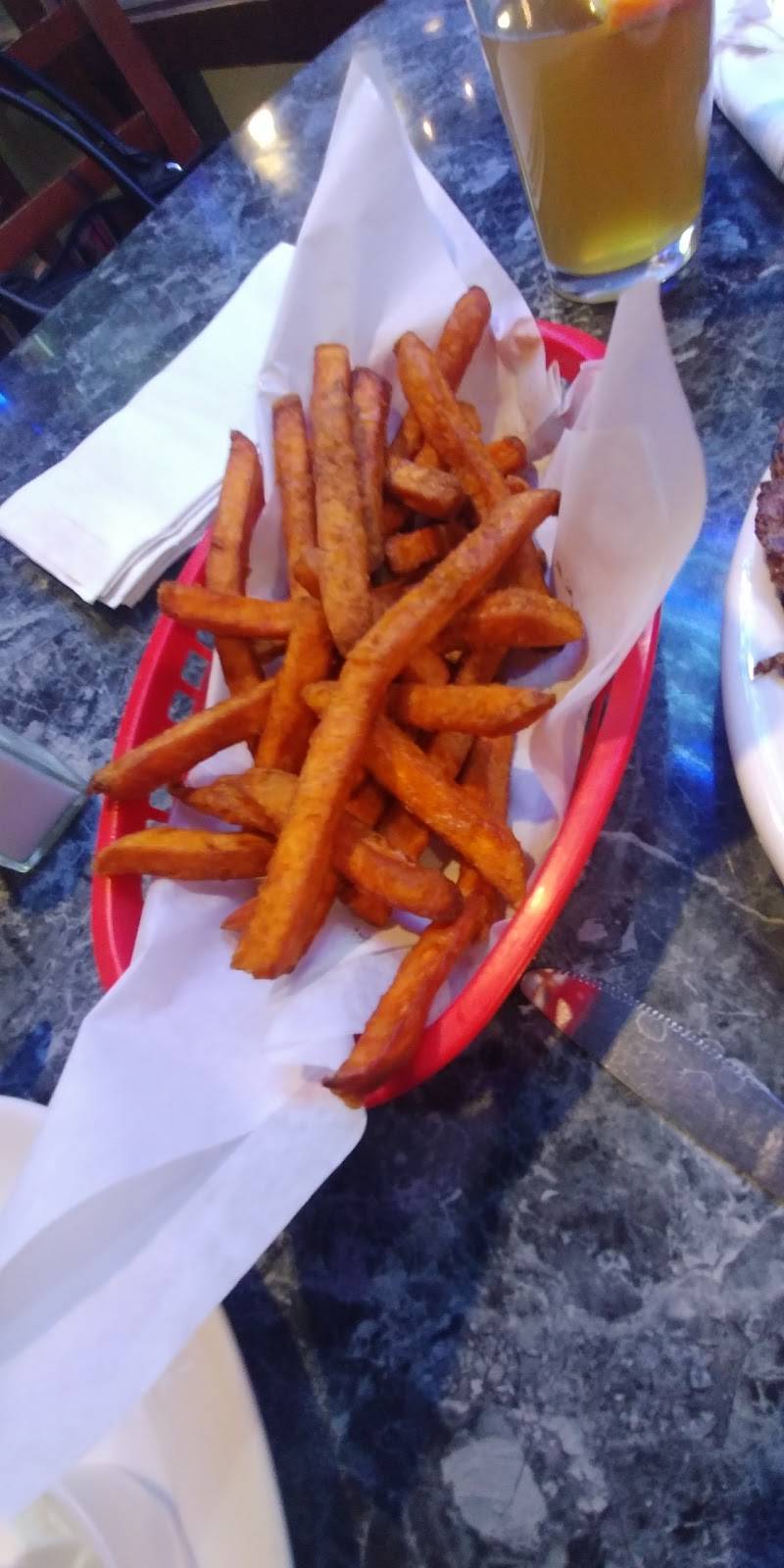 Gadis Restaurant & Bar | restaurant | 56193 Twentynine Palms Highway, Yucca Valley, CA 92284, USA | 7608201213 OR +1 760-820-1213