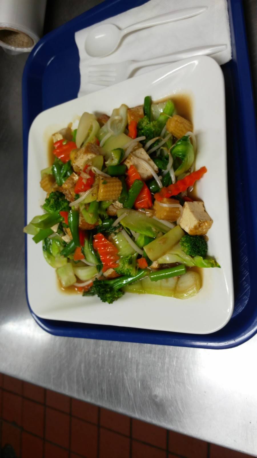 New Star Thai | restaurant | 8150 Garvey Ave #117e, Rosemead, CA 91770, USA | 6263289445 OR +1 626-328-9445