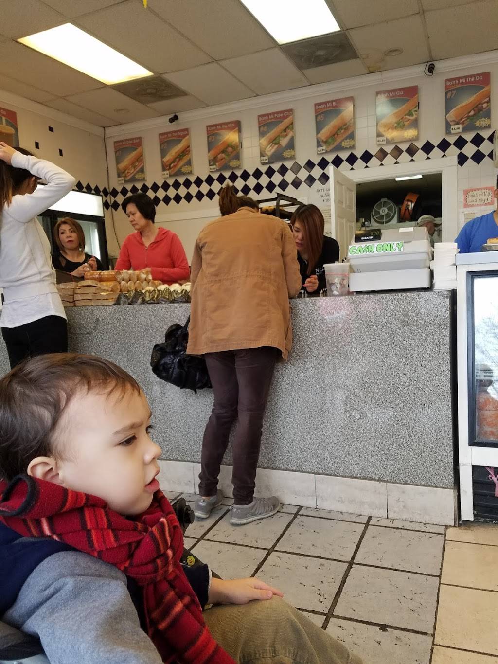 Banh Mi So 1 | meal takeaway | 6799 Wilson Blvd, Falls Church, VA 22044, USA | 7035341950 OR +1 703-534-1950