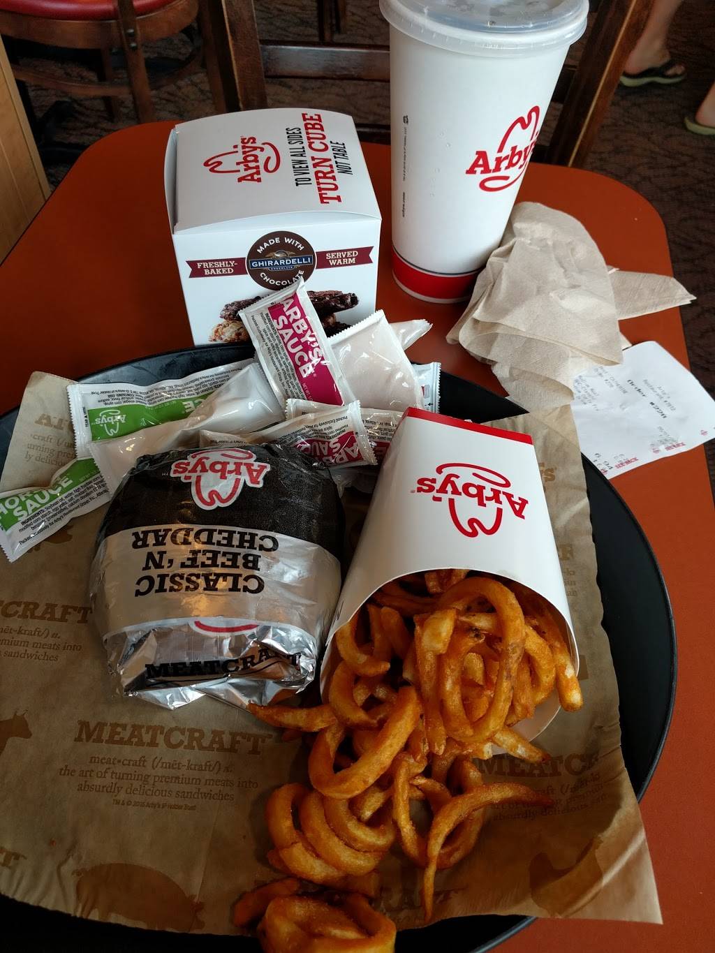 Arbys | restaurant | 4955 Centre Pointe Dr, North Charleston, SC 29418, USA | 8435290729 OR +1 843-529-0729