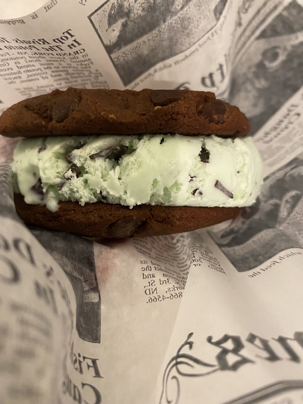 The Yankee Girl Cafe and Sweets | restaurant | 630 Main St, Ouray, CO 81427, USA | 9703186657 OR +1 970-318-6657