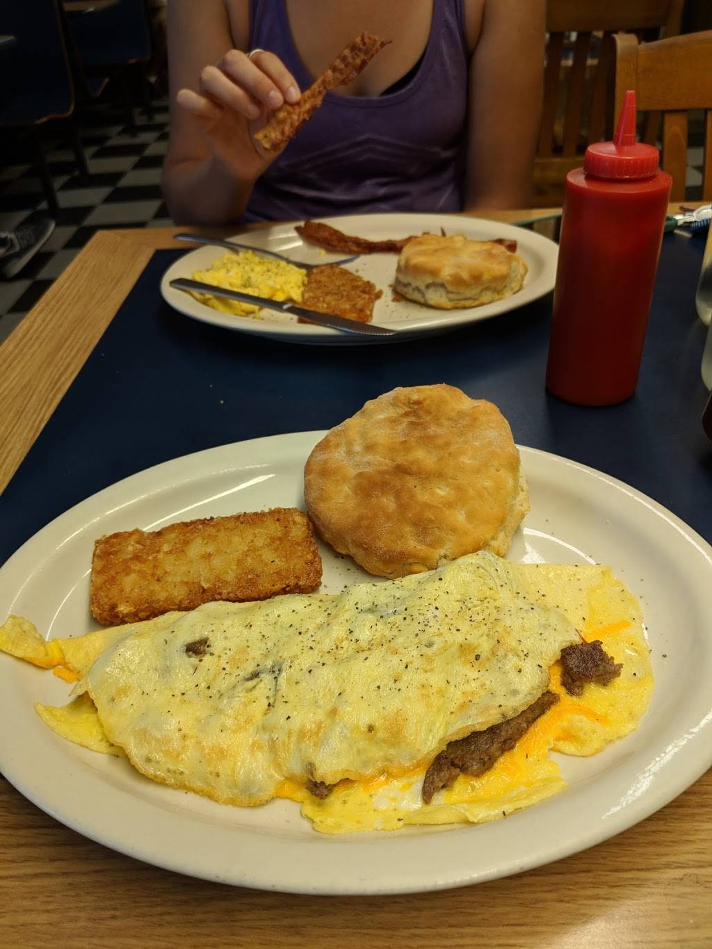 E Js Restaurant | restaurant | 1424 Perch Rd, Pinnacle, NC 27043, USA | 3363689581 OR +1 336-368-9581