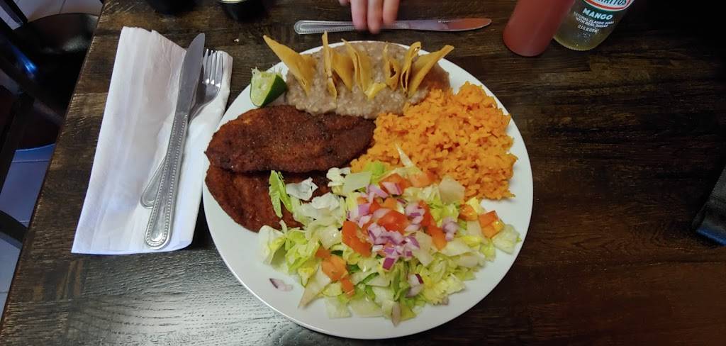 The Coyote Restaurant | restaurant | 102 Tillson Ave, Tillsonburg, ON N4G 3A1, Canada | 5194092324 OR +1 519-409-2324