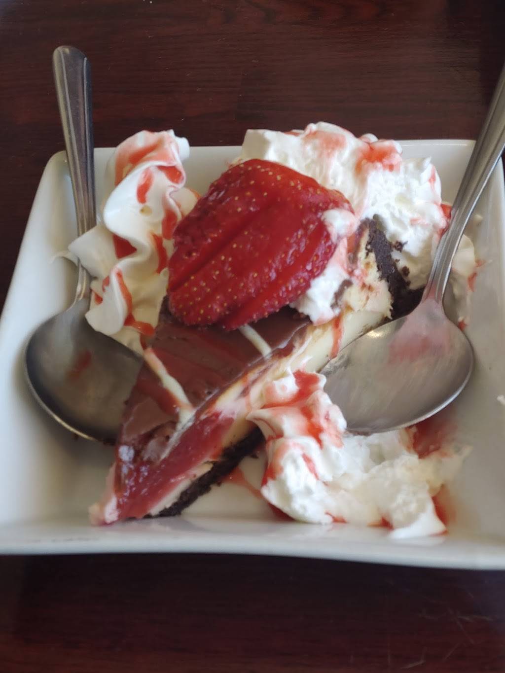 Rebels Backyard Grill | restaurant | 116 W Main St, Duncan, SC 29334, USA | 8643365259 OR +1 864-336-5259