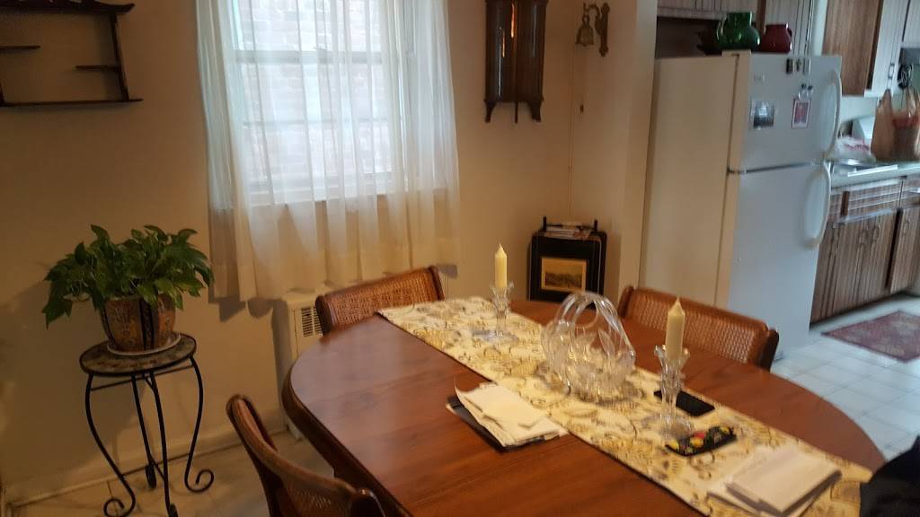 McDonalds | cafe | 160-11 Willets Point Blvd, Whitestone, NY 11357, USA | 7187466063 OR +1 718-746-6063