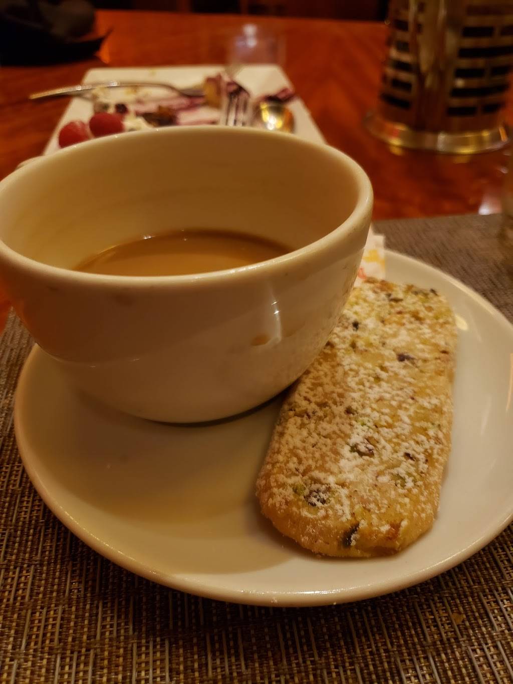 Final Cut Steakhouse | restaurant | 750 Hollywood Dr, Charles Town, WV 25414, USA | 8007957001 OR +1 800-795-7001