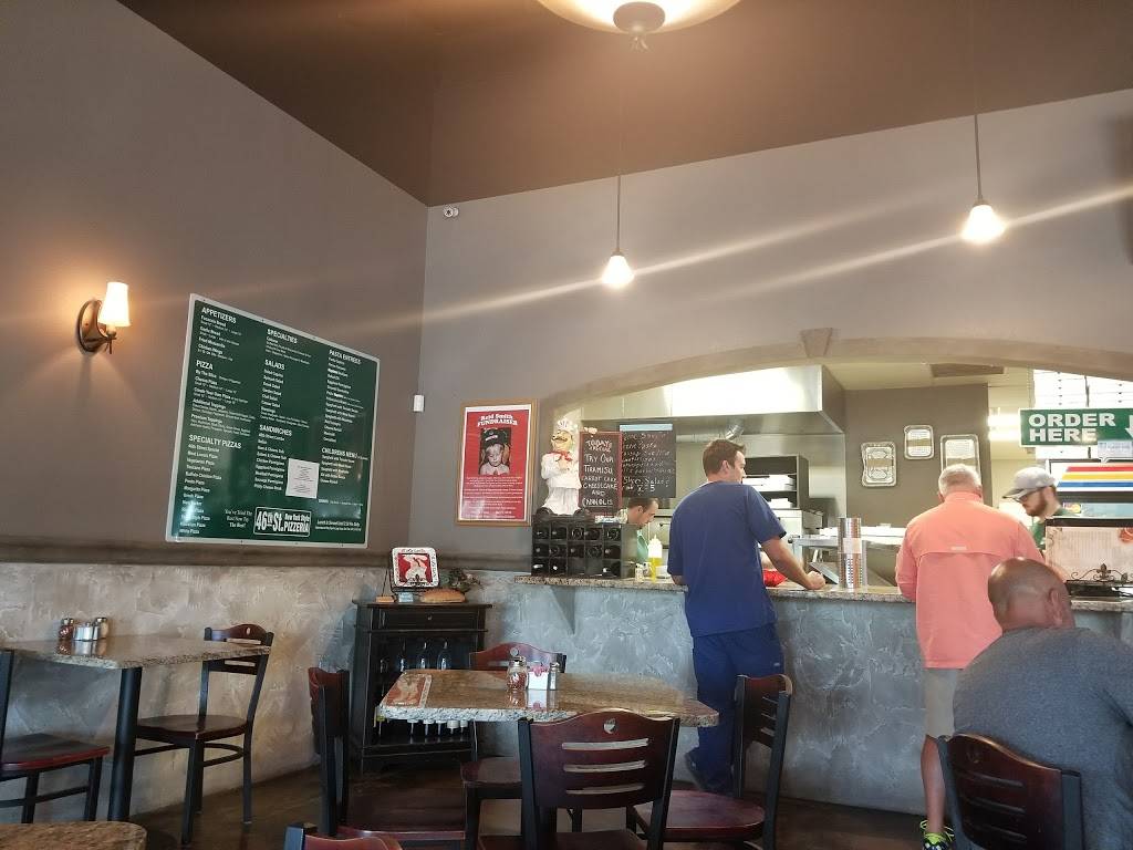 46th St. New York Style Pizzeria/Bulverde | restaurant | 121 Bulverde Crossing, Bulverde, TX 78163, USA | 8309804678 OR +1 830-980-4678