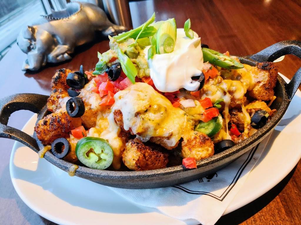 Mortons Grille | restaurant | 6740 Fallsview Blvd, Niagara Falls, ON L2G 3W6, Canada | 9053584045 OR +1 905-358-4045