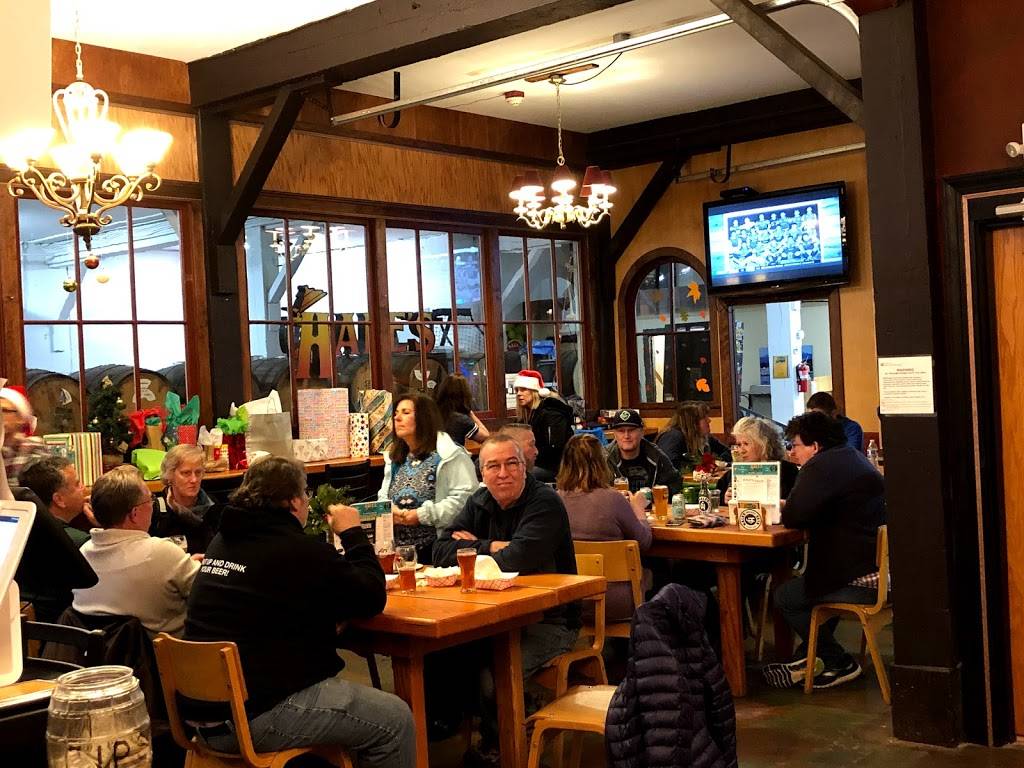 Hales Barrelhouse | restaurant | 1509 N Wycoff Ave, Bremerton, WA 98312, USA | 3609323502 OR +1 360-932-3502