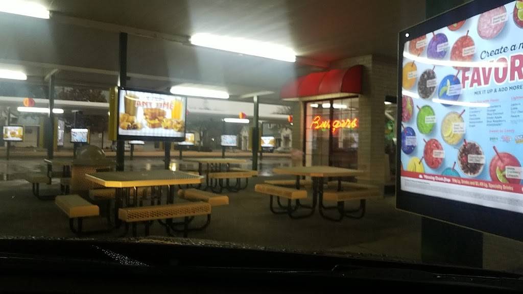 Sonic Drive-In | restaurant | 6104 Chase Oaks Blvd, Plano, TX 75023, USA | 9725279271 OR +1 972-527-9271