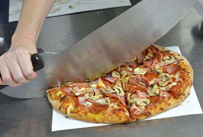 Nicks Pizza Ferndale | meal takeaway | 745 E 9 Mile Rd, Ferndale, MI 48220, USA | 2485843125 OR +1 248-584-3125