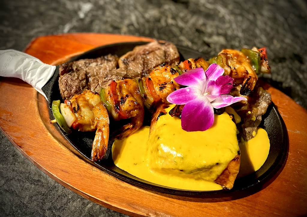 El Patio Colombiano | restaurant | 27 Carmans Rd, Massapequa, NY 11758, USA | 5163083805 OR +1 516-308-3805