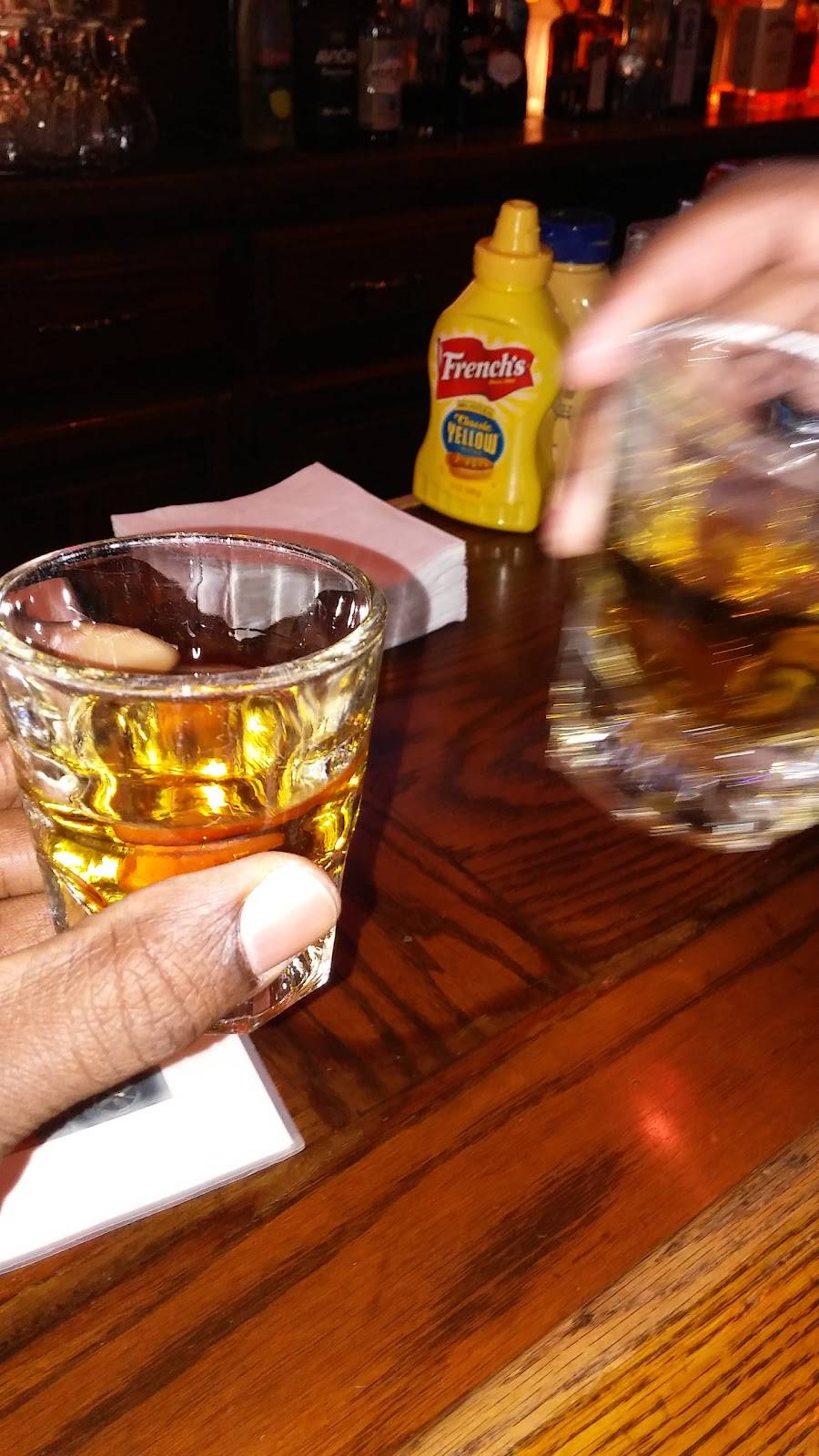 Corrib Pub & Restaurant | restaurant | 2030 Centre St, West Roxbury, MA 02132, USA | 6174694177 OR +1 617-469-4177