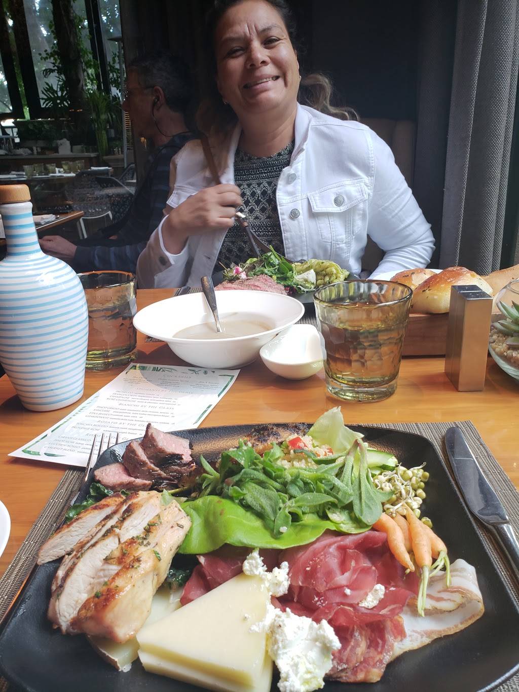 Culina Modern Italian | restaurant | 300 Doheny Drive, Los Angeles, CA 90048, USA | 3108604000 OR +1 310-860-4000