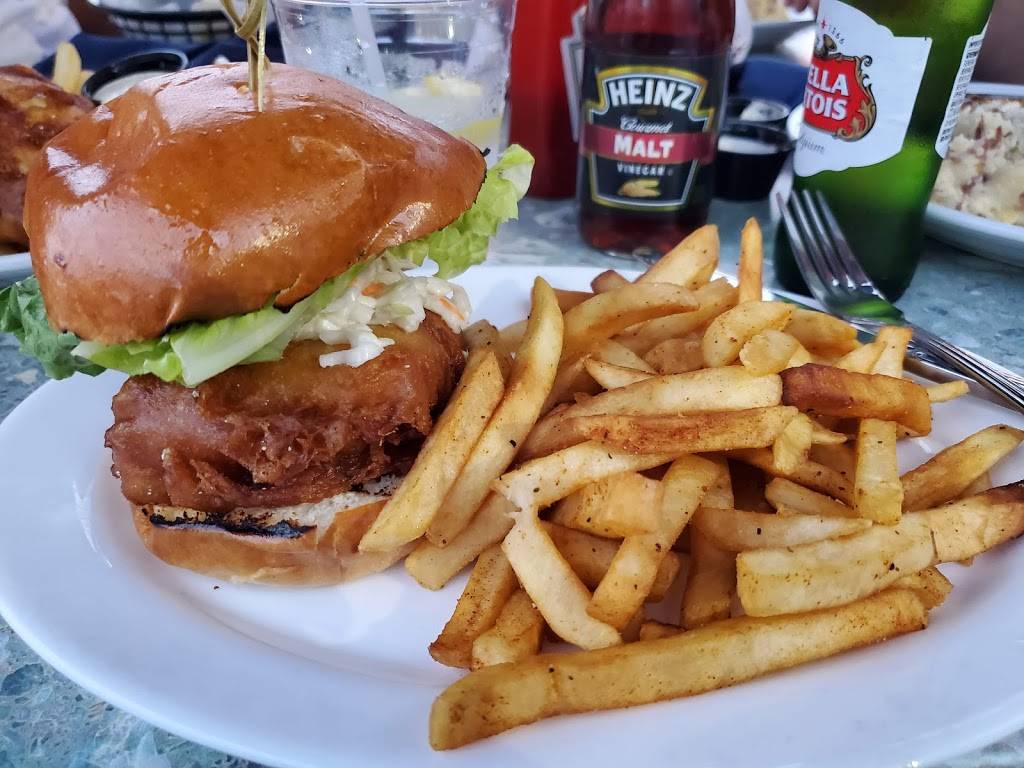 Als Waterfront Restaurant & Marina | restaurant | 28 Water St, East Providence, RI 02914, USA | 4014340590 OR +1 401-434-0590