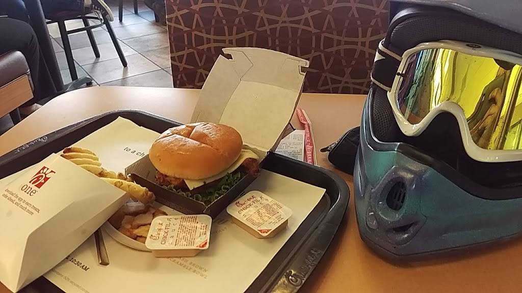 Chick-fil-A | restaurant | 3580 Altamesa Blvd, Fort Worth, TX 76133, USA | 8174230222 OR +1 817-423-0222