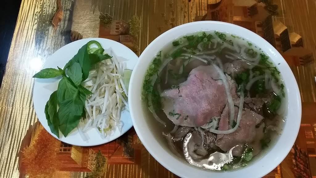 Pho Golden | restaurant | 1268 MD-3, Crofton, MD 21114, USA | 4432924323 OR +1 443-292-4323