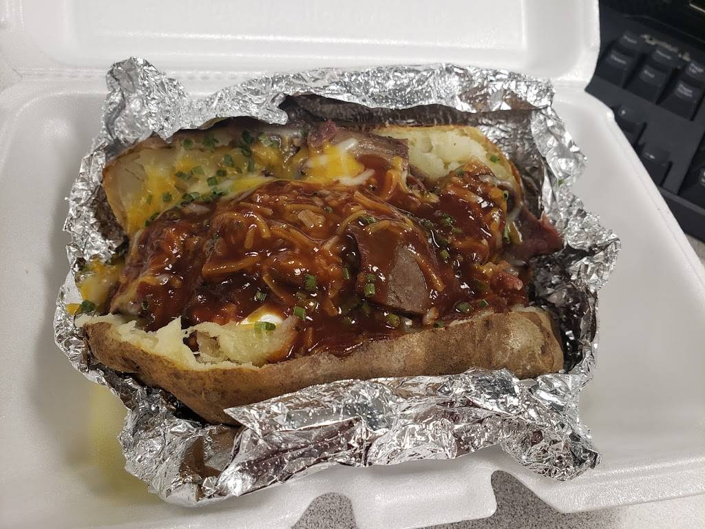 Wild Bunch Sub Shop | restaurant | 101 S Jennings Ave # 102, Fort Worth, TX 76104, USA | 8173359453 OR +1 817-335-9453