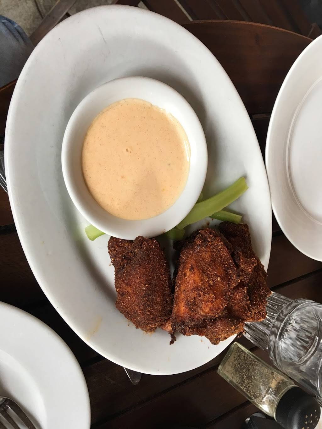 Blind Tiger Pub | restaurant | 36-38 Broad St, Charleston, SC 29403, USA | 8438726700 OR +1 843-872-6700