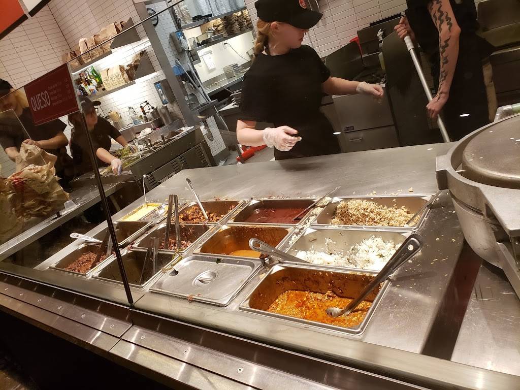 Chipotle Mexican Grill | restaurant | 580 Shelburne Rd Ste 14B, Burlington, VT 05401, USA | 8028593301 OR +1 802-859-3301