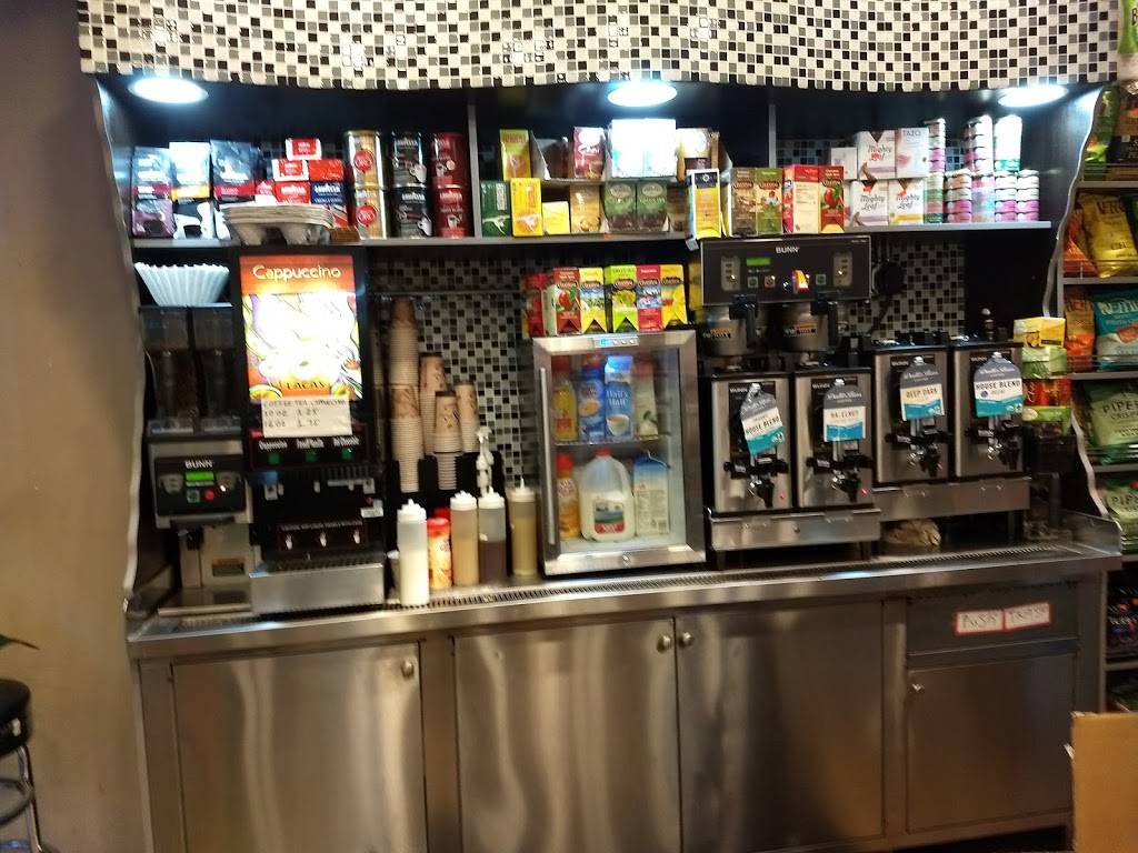 Broadway Organic Deli & Grill | restaurant | 797 Broadway, Brooklyn, NY 11206, USA | 3475336103 OR +1 347-533-6103