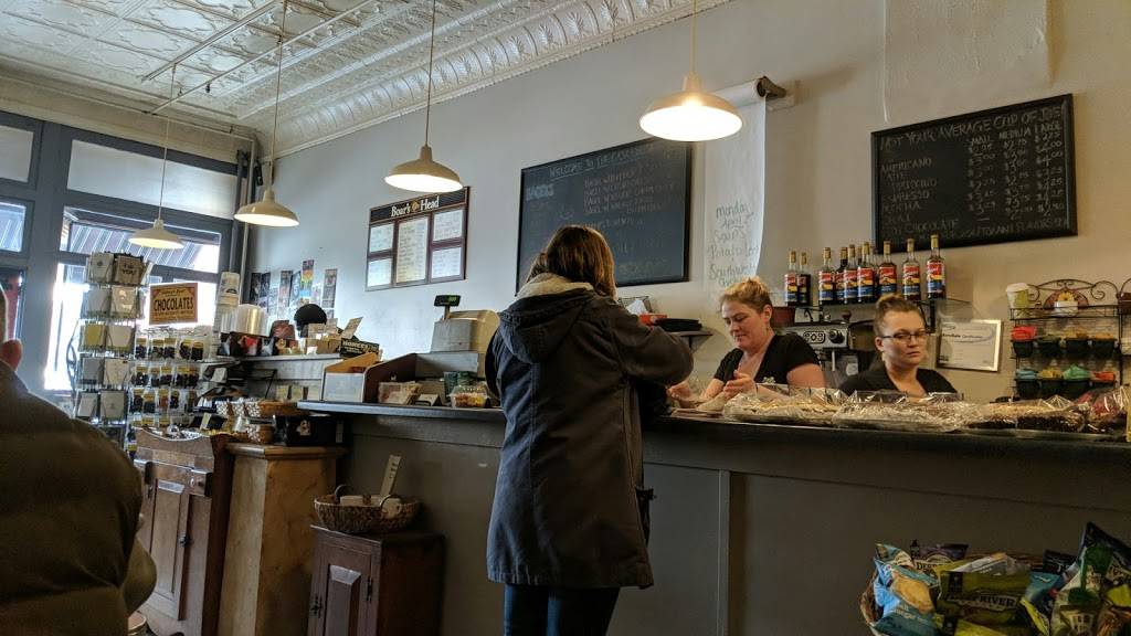 The Cascades | cafe | 407 Warren St, Hudson, NY 12534, USA | 5188229146 OR +1 518-822-9146