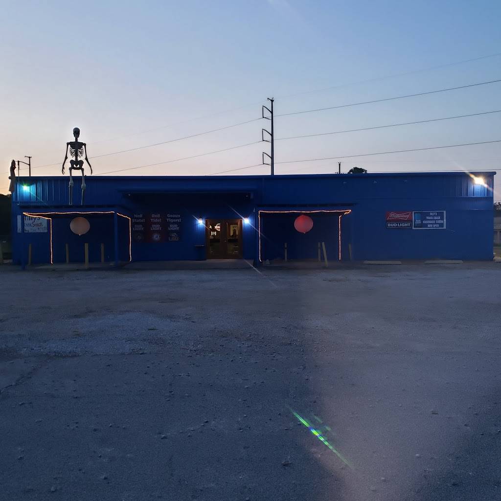 Tillys Trackshack Roadside Tavern | night club | 6801 US-90, Moss Point, MS 39563, USA | 2282857473 OR +1 228-285-7473