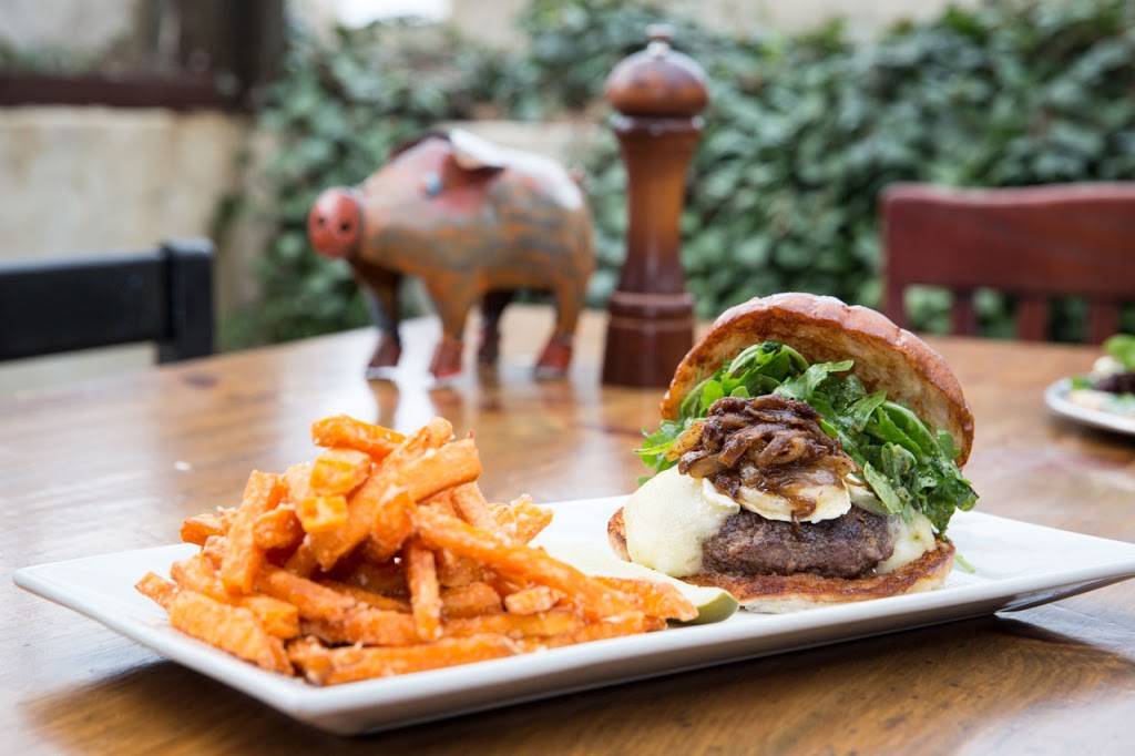 Farm Table | restaurant | 960 Gateway Commons Cir, Wake Forest, NC 27587, USA | 9195696714 OR +1 919-569-6714